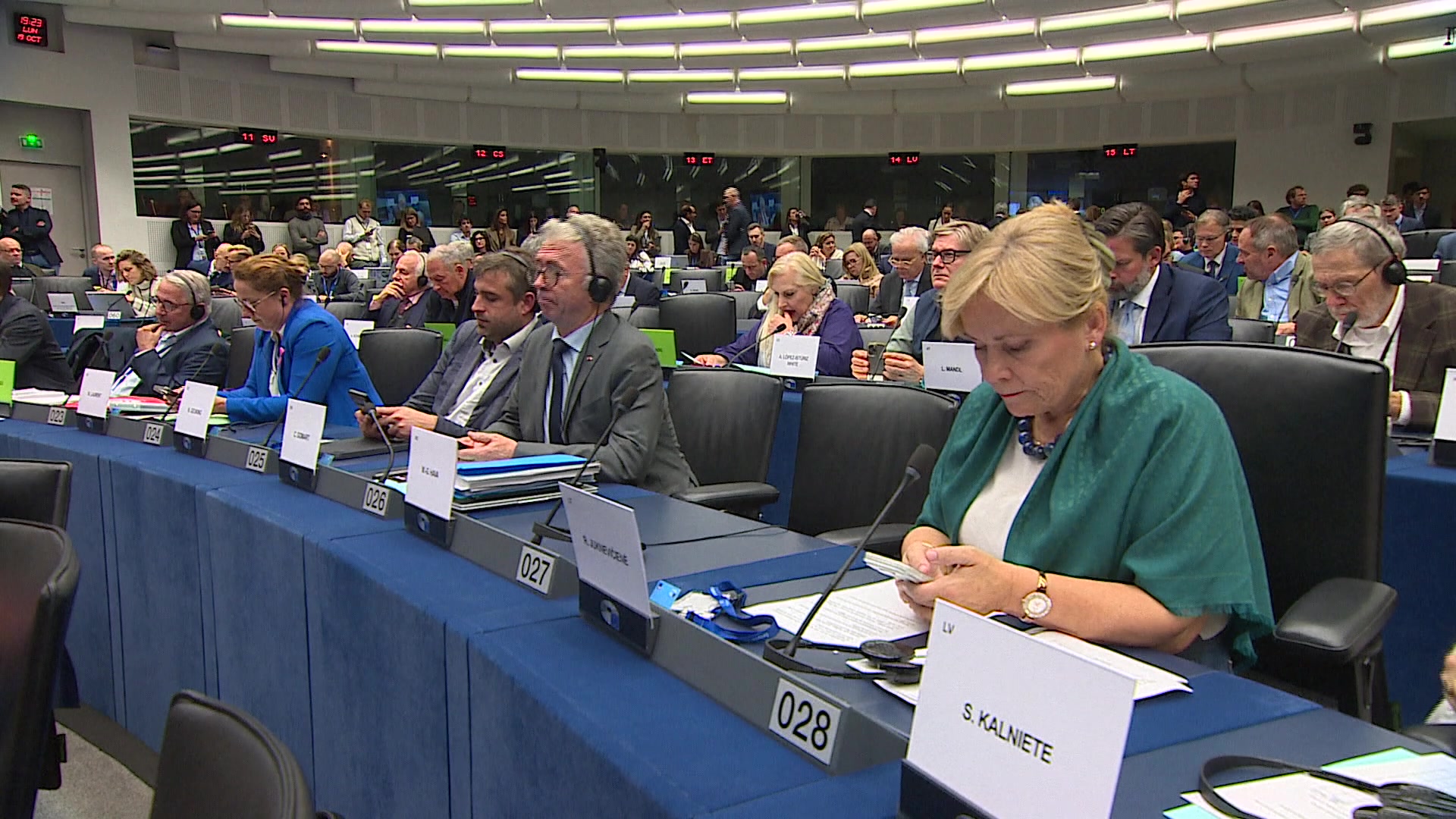 Sakharov Prize 2026 - Vote on a shortlist of 3 nominees: arrivals and roundtable